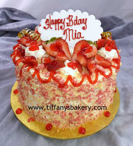 Strawberry Shortcake Cheesecake