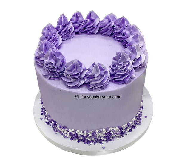 Round cake with Rosette Top Border and Sprinkles - Happy Birthday Topper