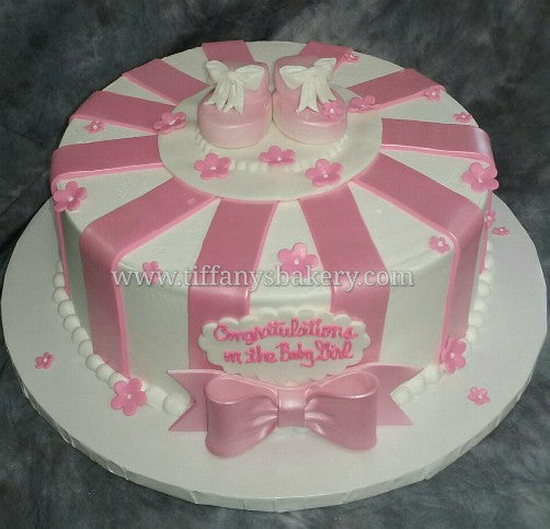 Baby Booties on Round Cake