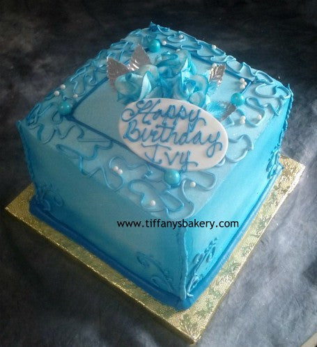 Square 8" Cake with Buttercream Frosting