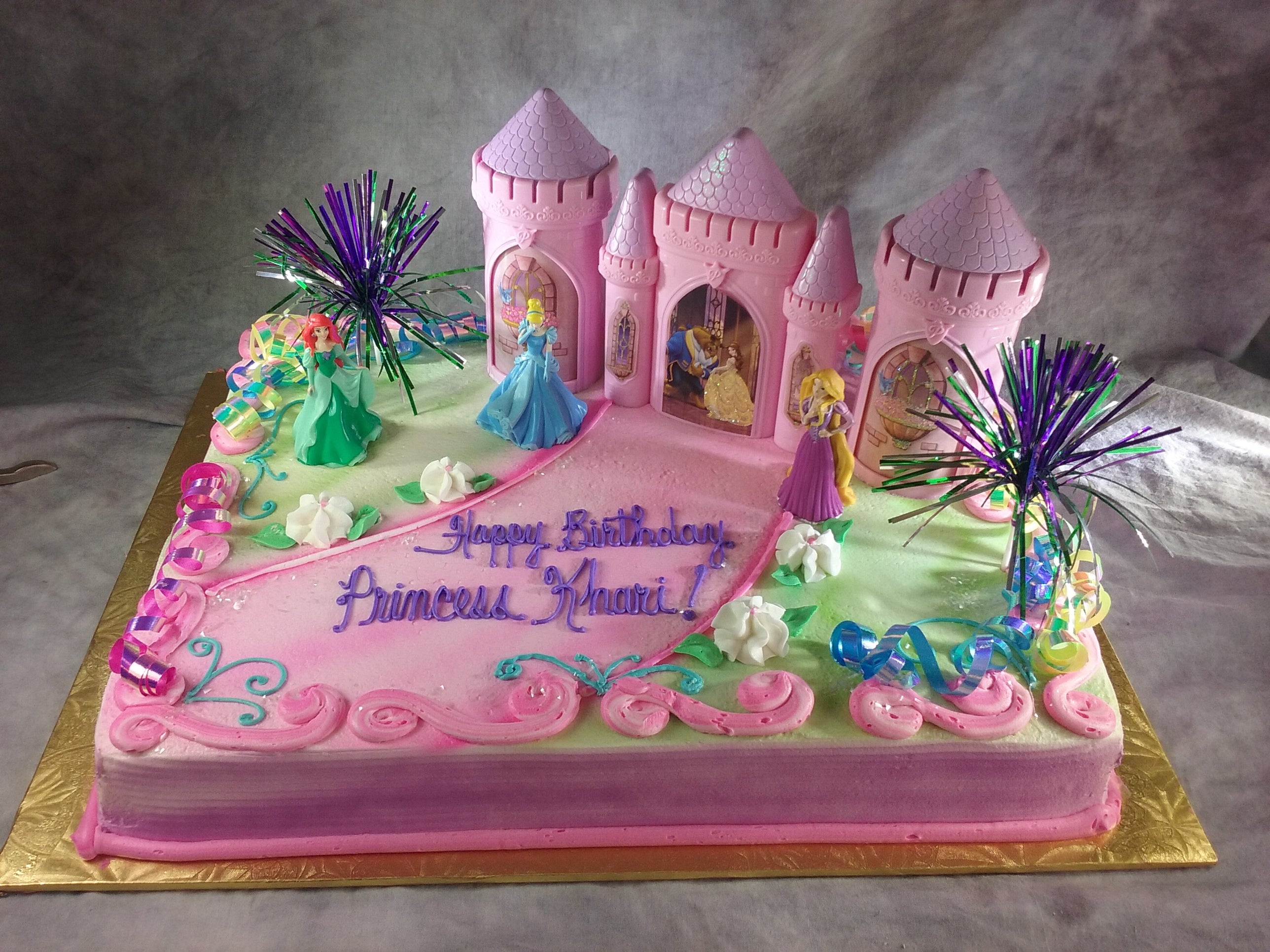 Castle Disney Princess – Tiffany's Bakery