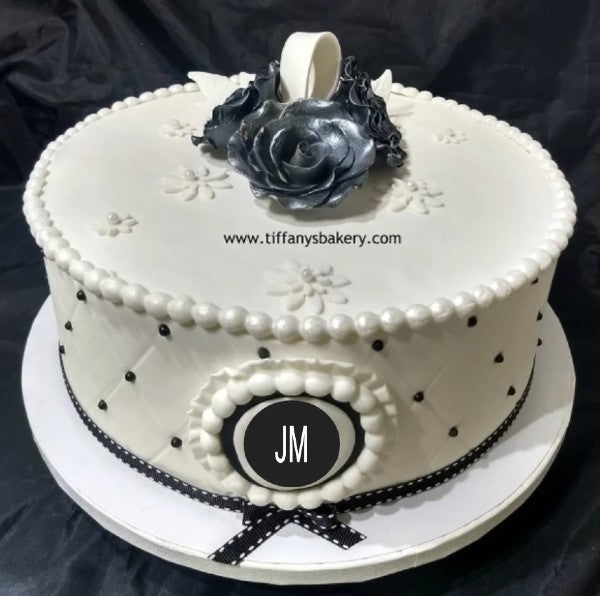 Fondant Covered  Round  Diamond Quilted Cake