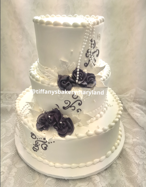 Roses and Vines Classic Gold Wedding Cake