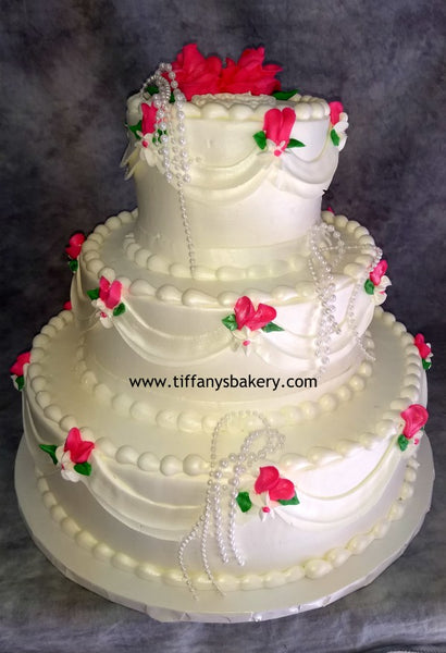 Summer Love Classic Wedding Cake